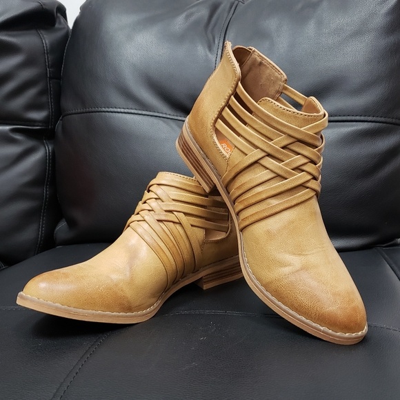 rocket dog mass bootie